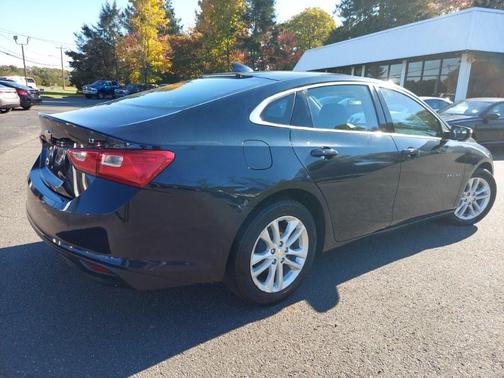 Blue 2018 Chevrolet Malibu LT