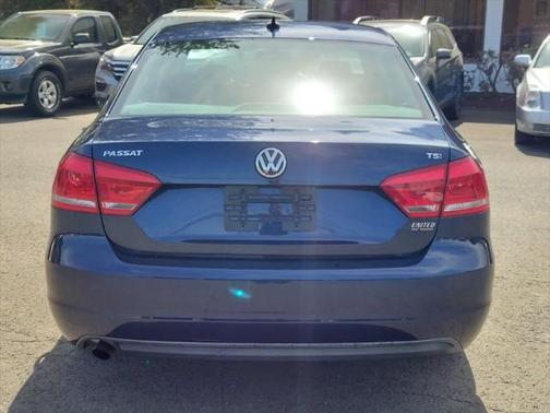 2014 Volkswagen Passat 1.8T S