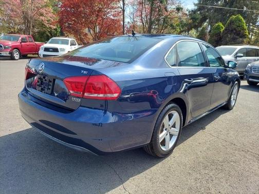 2014 Volkswagen Passat 1.8T S