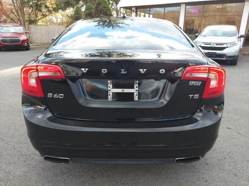 2015 Volvo S60 T5 Premier