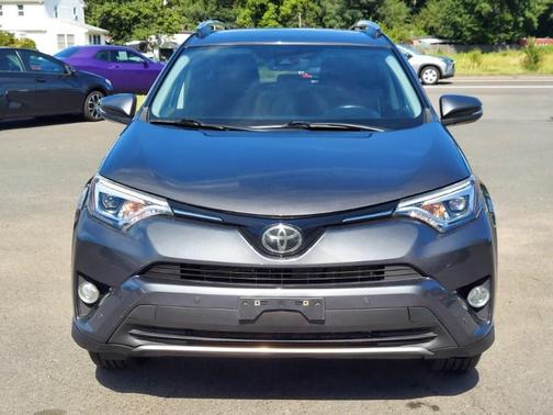 2017 Toyota RAV4 Platinum