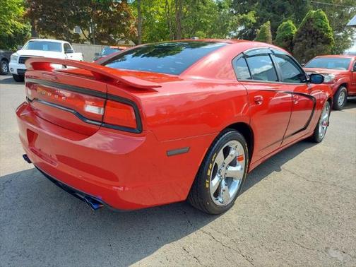 2011 Dodge Charger Base