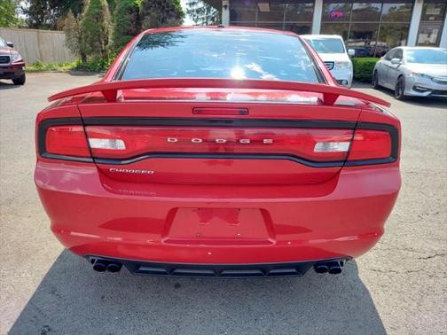 2011 Dodge Charger Base