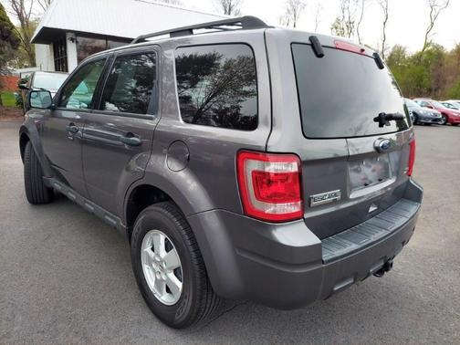 Sterling Gray Metallic 2010 Ford Escape XLT