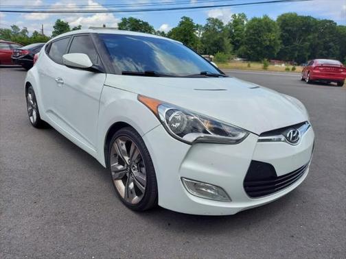 2015 Hyundai Veloster Base