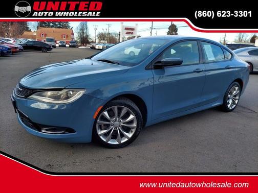 2015 Chrysler 200 S