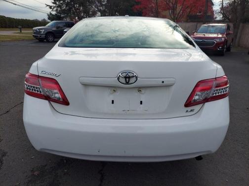 2011 Toyota Camry XLE