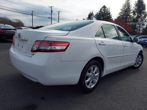 2011 Toyota Camry XLE