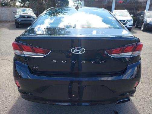 Phantom Black 2018 Hyundai SONATA SE