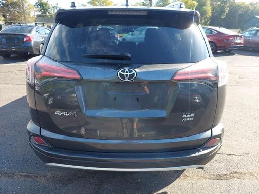 2016 Toyota RAV4 XLE
