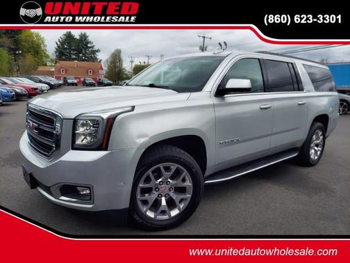 Quicksilver Metallic 2019 GMC Yukon XL SLT