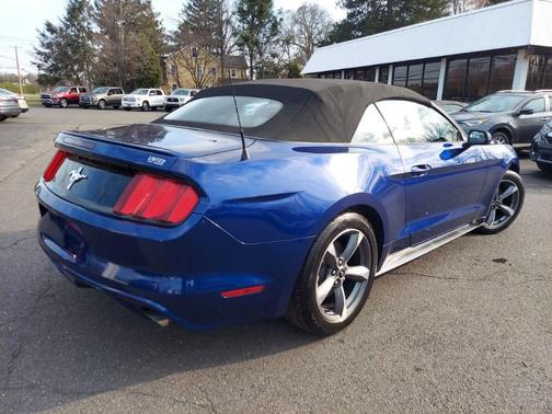 2015 Ford Mustang V6