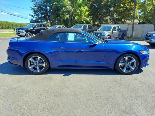 2015 Ford Mustang V6