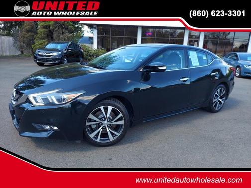 Black 2016 Nissan Maxima 3.5 SL