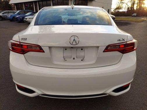 2017 Acura ILX Technology Plus Package