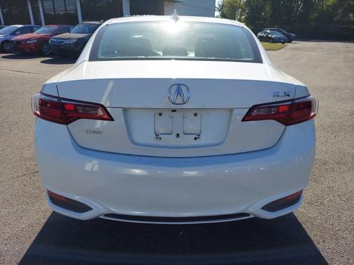 2017 Acura ILX Technology Plus Package