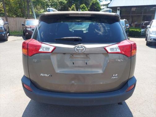 2014 Toyota RAV4 LE