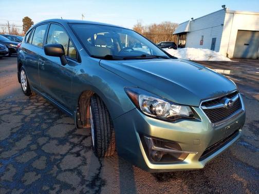 2016 Subaru Impreza 2.0i