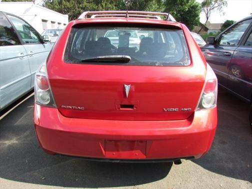 2009 Pontiac Vibe Base