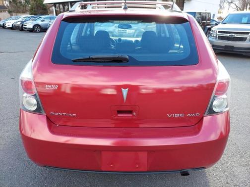 2009 Pontiac Vibe Base