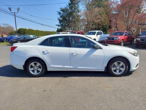2015 Chevrolet Malibu 1LS
