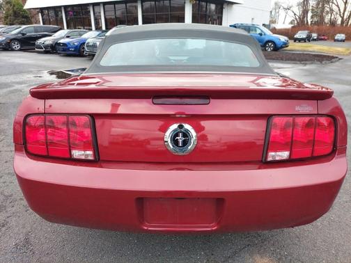 2008 Ford Mustang Premium