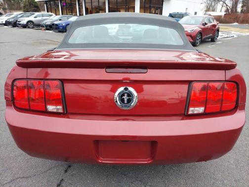 2008 Ford Mustang Premium