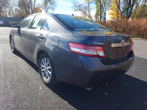 2011 Toyota Camry XLE
