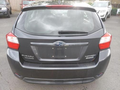 2012 Subaru Impreza 2.0i
