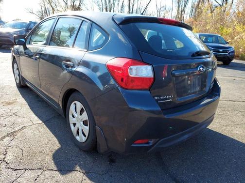 2012 Subaru Impreza 2.0i