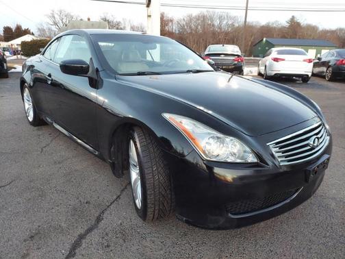 2009 INFINITI G37 Base
