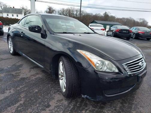 2009 INFINITI G37 Base