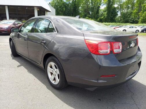 Gray 2013 Chevrolet Malibu 1LS