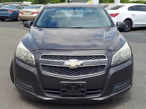 Gray 2013 Chevrolet Malibu 1LS