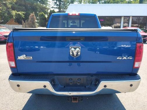 Blue Streak Pearlcoat 2016 RAM 2500 Big Horn