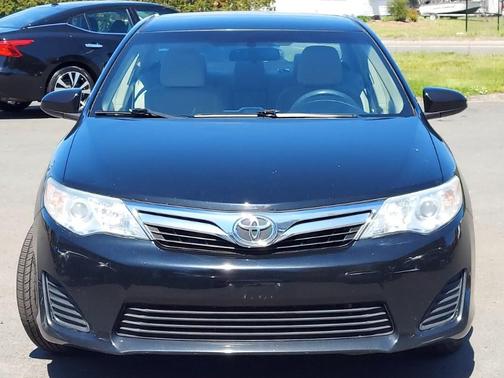 Attitude Black Metallic 2012 Toyota Camry LE