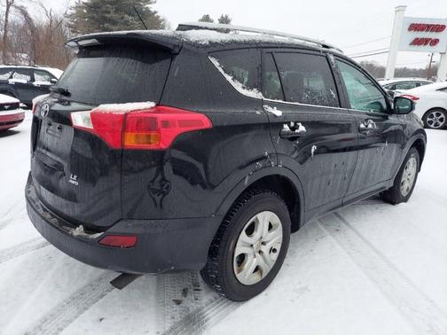 2013 Toyota RAV4 LE