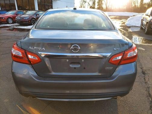 2017 Nissan Altima 2.5 SV