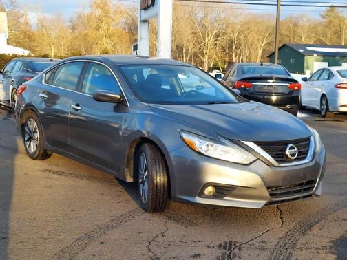 2017 Nissan Altima 2.5 SV