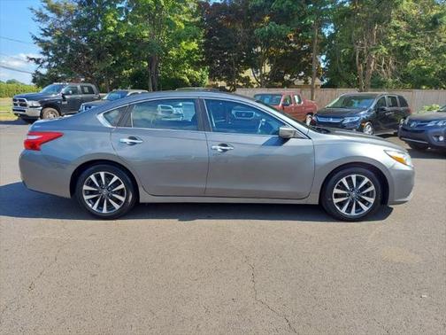 2017 Nissan Altima 2.5 SV