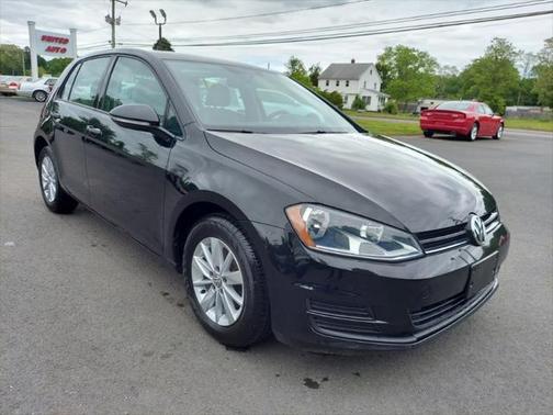 2016 Volkswagen Golf TSI S 4-Door