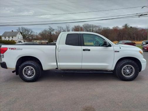 2010 Toyota Tundra Grade