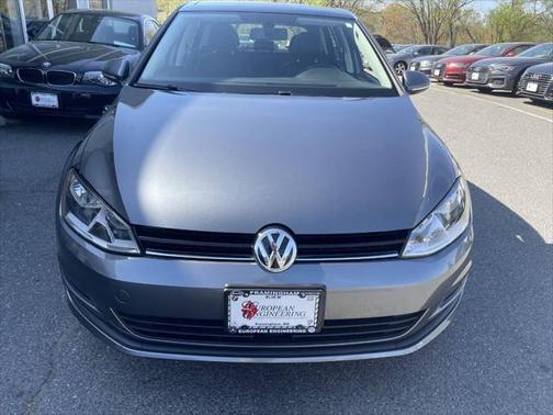2017 Volkswagen Golf TSI S 4-Door