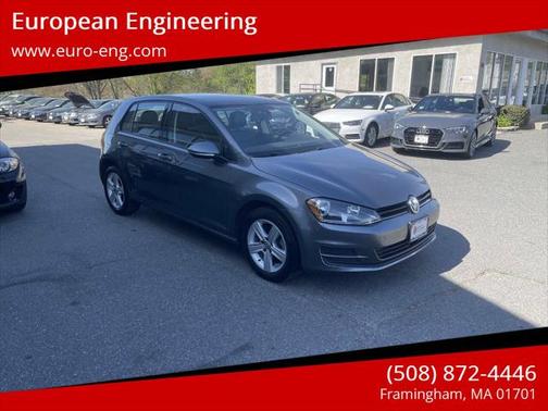 2017 Volkswagen Golf TSI S 4-Door