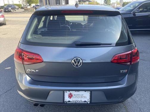 2017 Volkswagen Golf TSI S 4-Door
