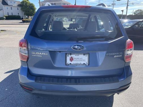 2015 Subaru Forester 2.5i