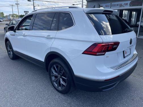 2022 Volkswagen Tiguan 2.0T SE 4MOTION