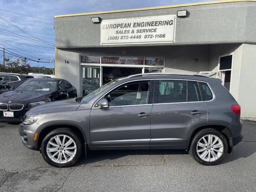 2016 Volkswagen Tiguan 2.0T SE 4MOTION