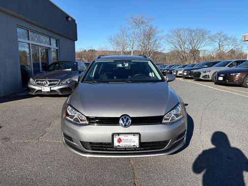 2015 Volkswagen Golf SportWagen TDI S 4-Door