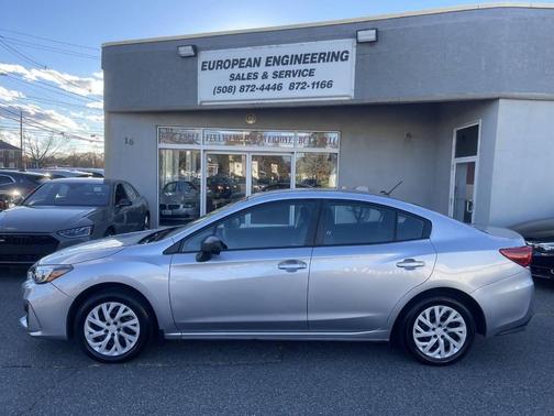 2019 Subaru Impreza 2.0i